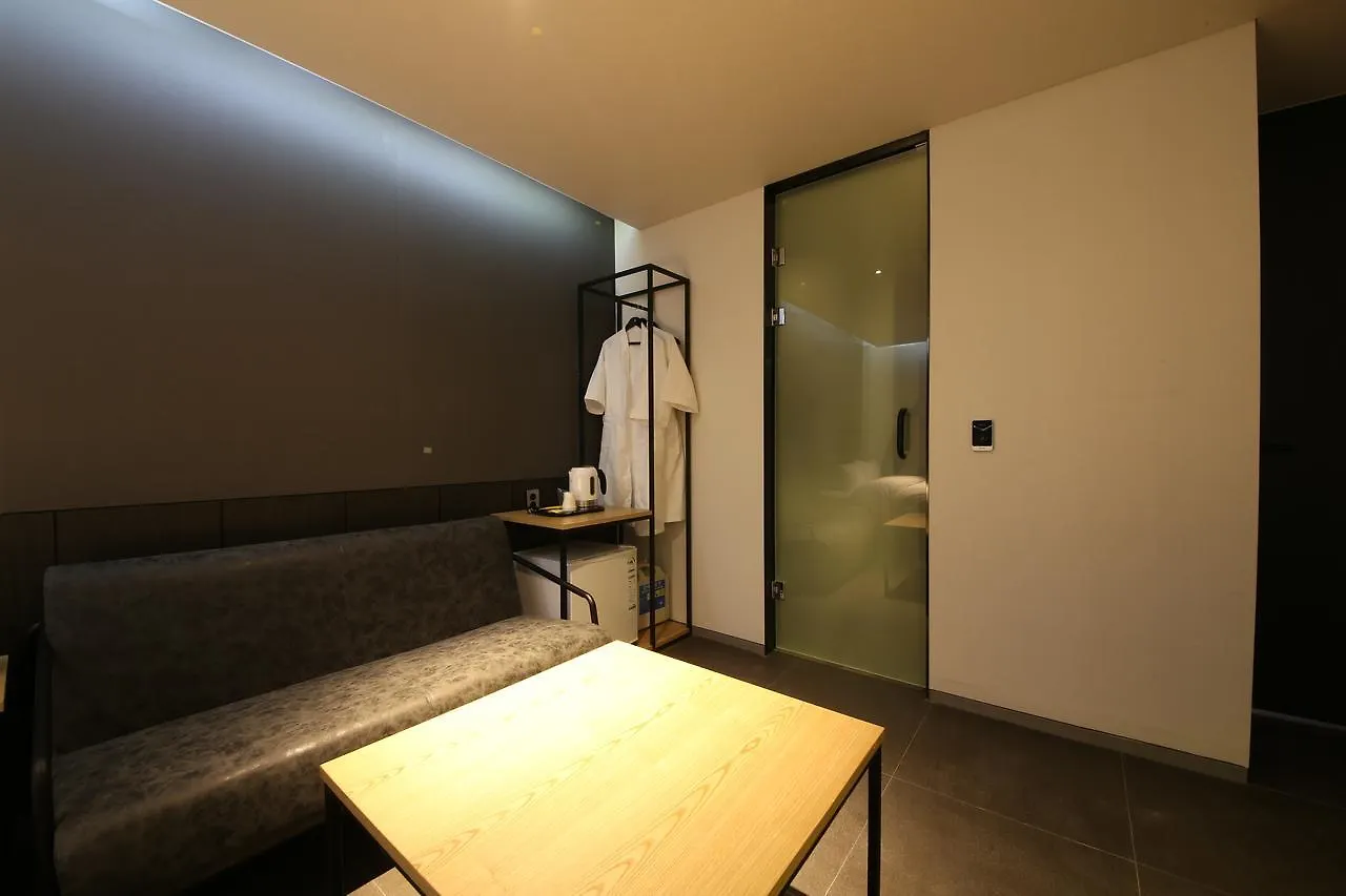 Hotel Yeoubi Songjeong Busan 2*,  South Korea