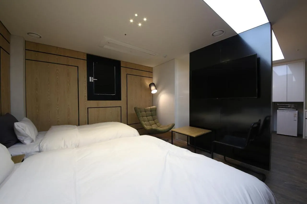 Hotel Yeoubi Songjeong Busan 2*,  South Korea