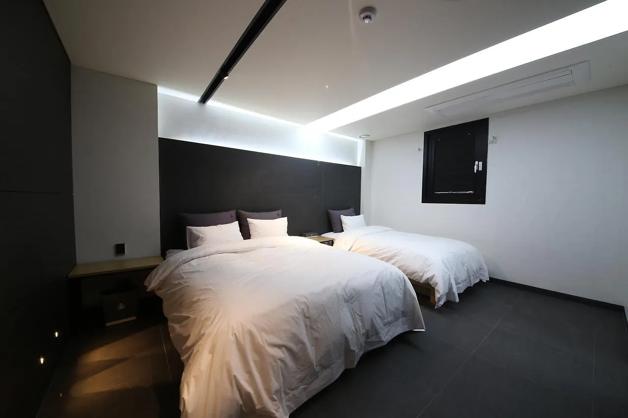 Hotel Yeoubi Songjeong Busan